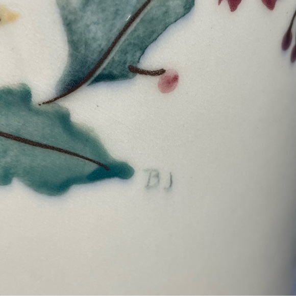 Hartstone Pottery Vintage Christmas Garland Holly Acorn Canister Cookie Jar 1983 - Picture 10 of 11